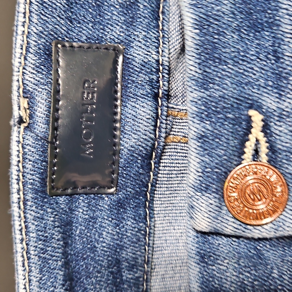 MOTHER Skinny Jeans in Medium Blue Denim - Picture 5 of 6
